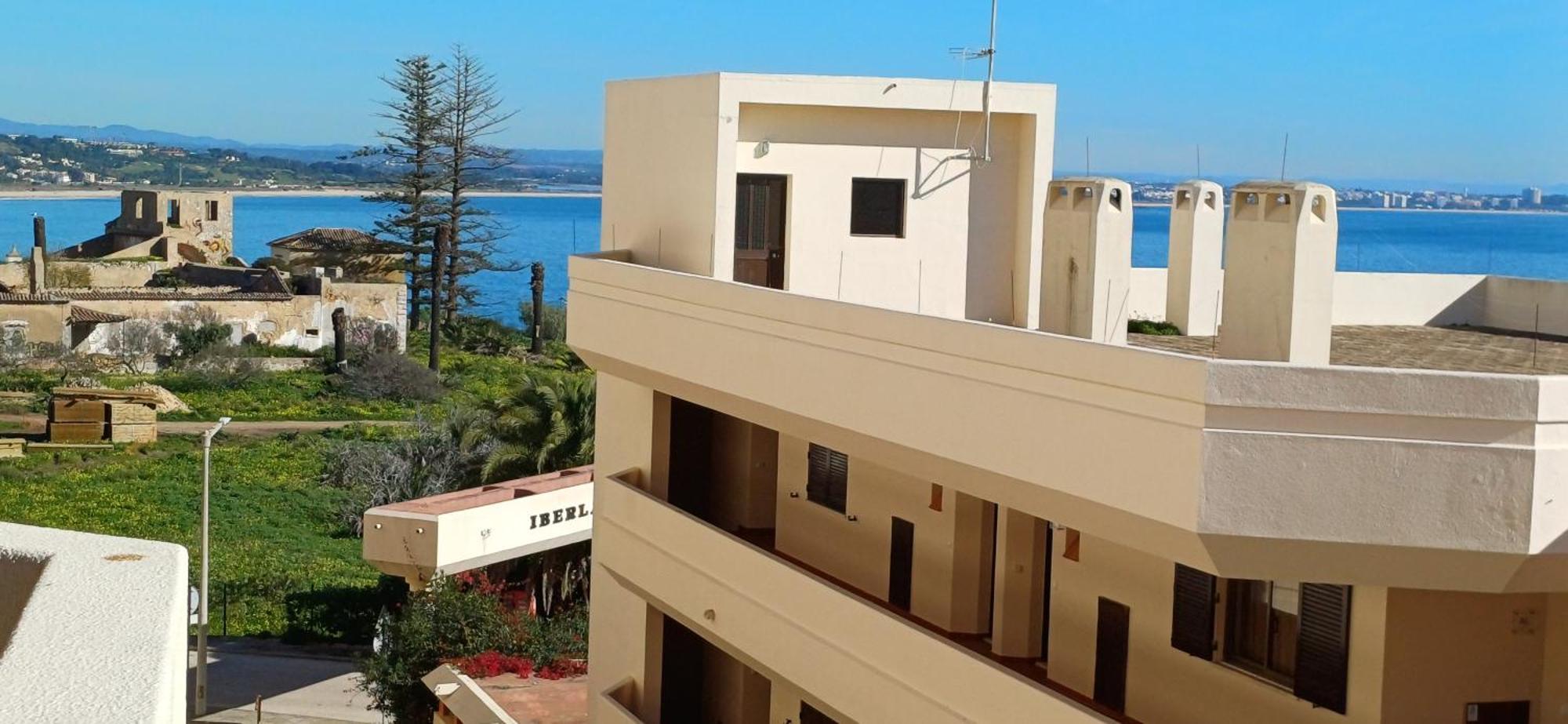 Above The Beach, 10 Min From The Center - Casa Da Tartaruga * Lagos